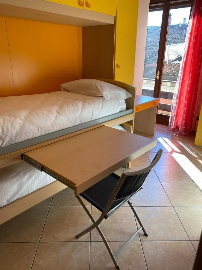 Molino Apartments Desenzano del Garda 0*,